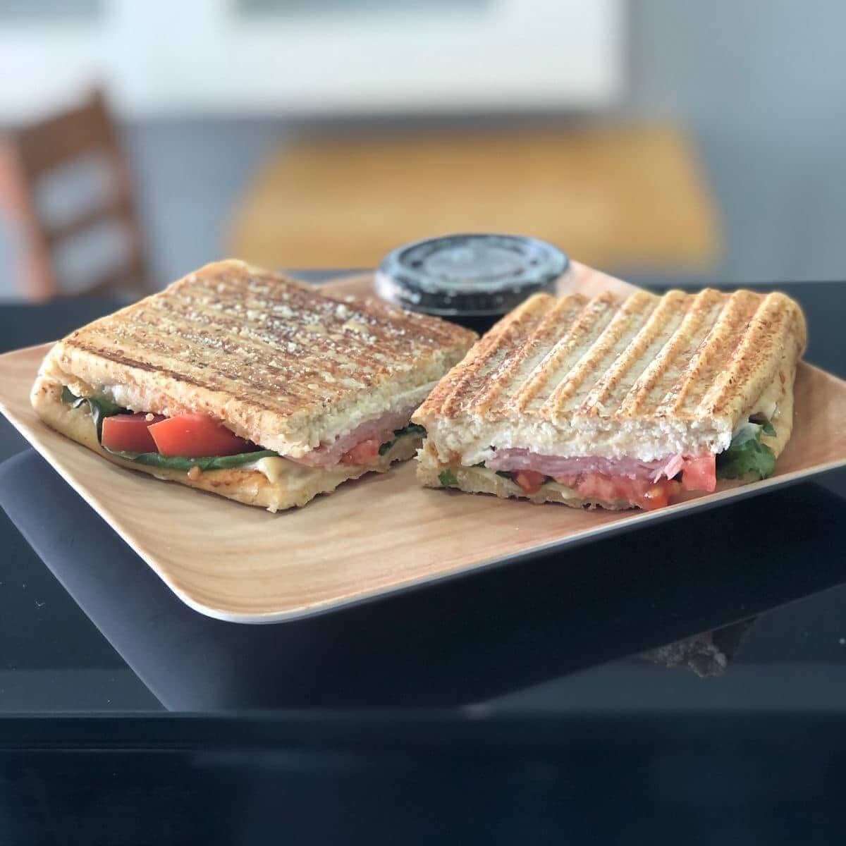 Panini Americano