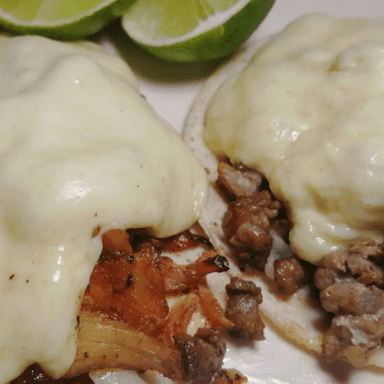 Tacos con Queso