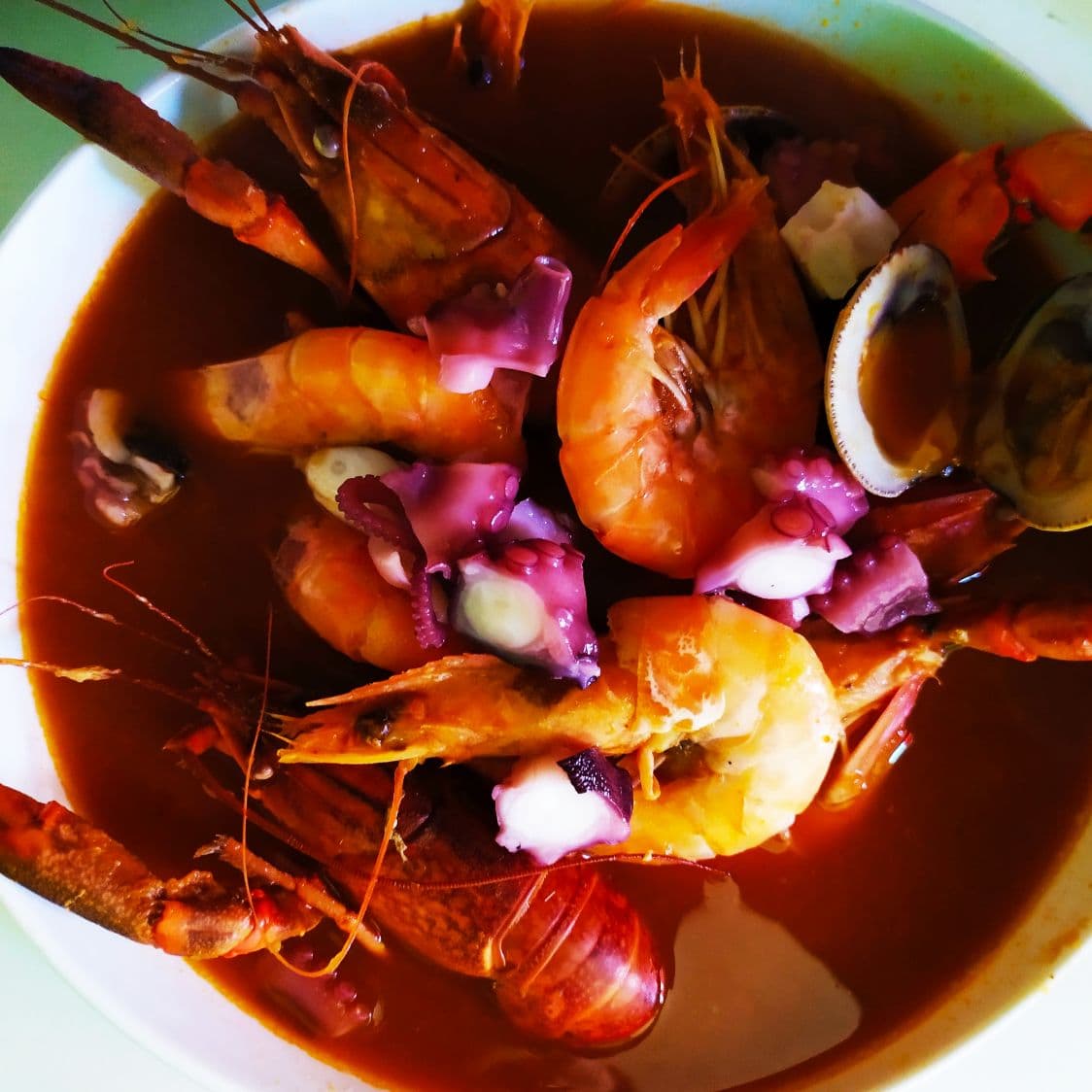 Caldo de Camarón con Jaiba