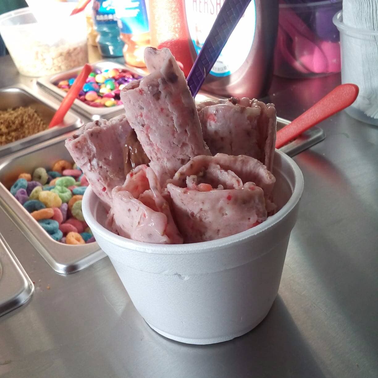 Helado de Chocorol y Fruta
