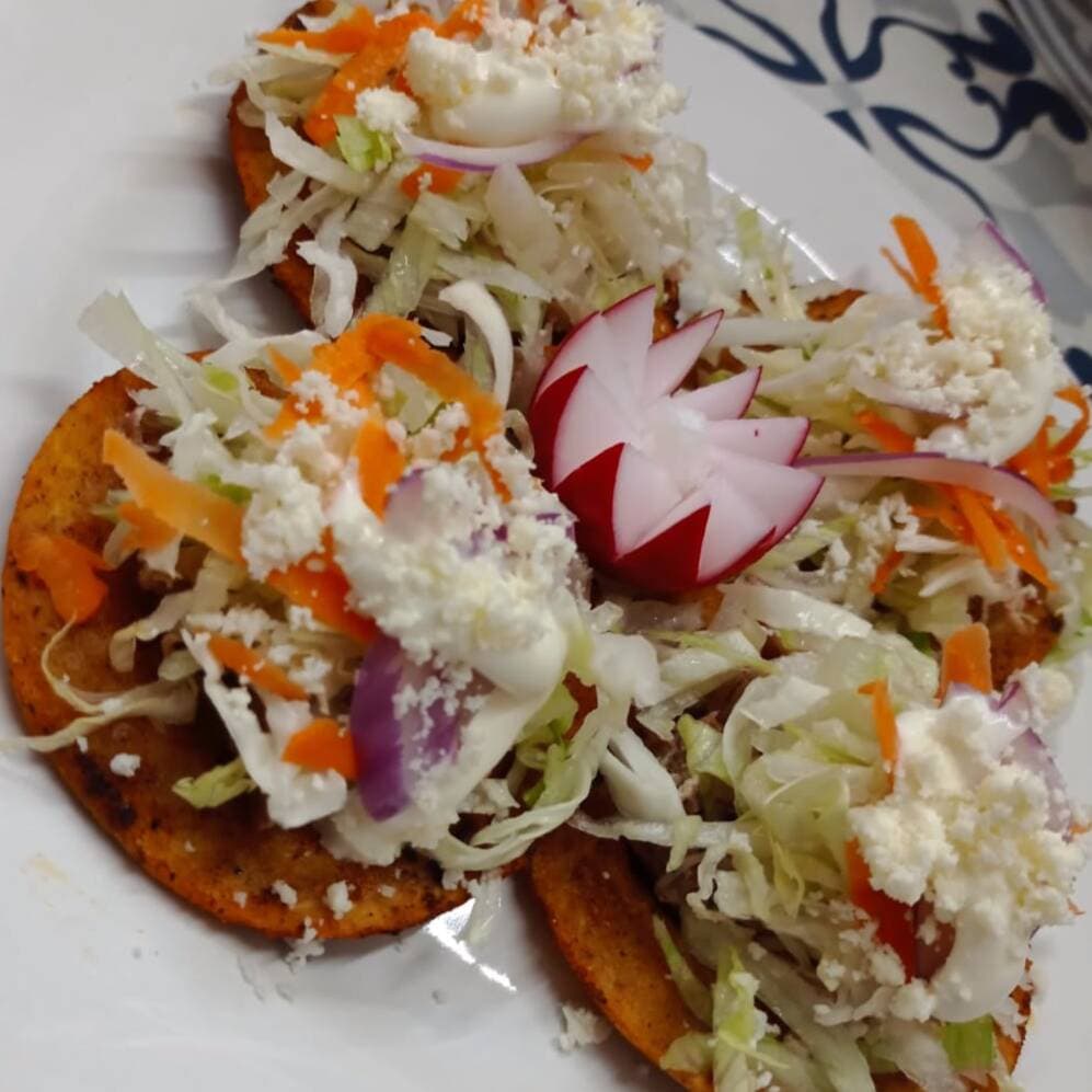 Sopes de Pollo (4)