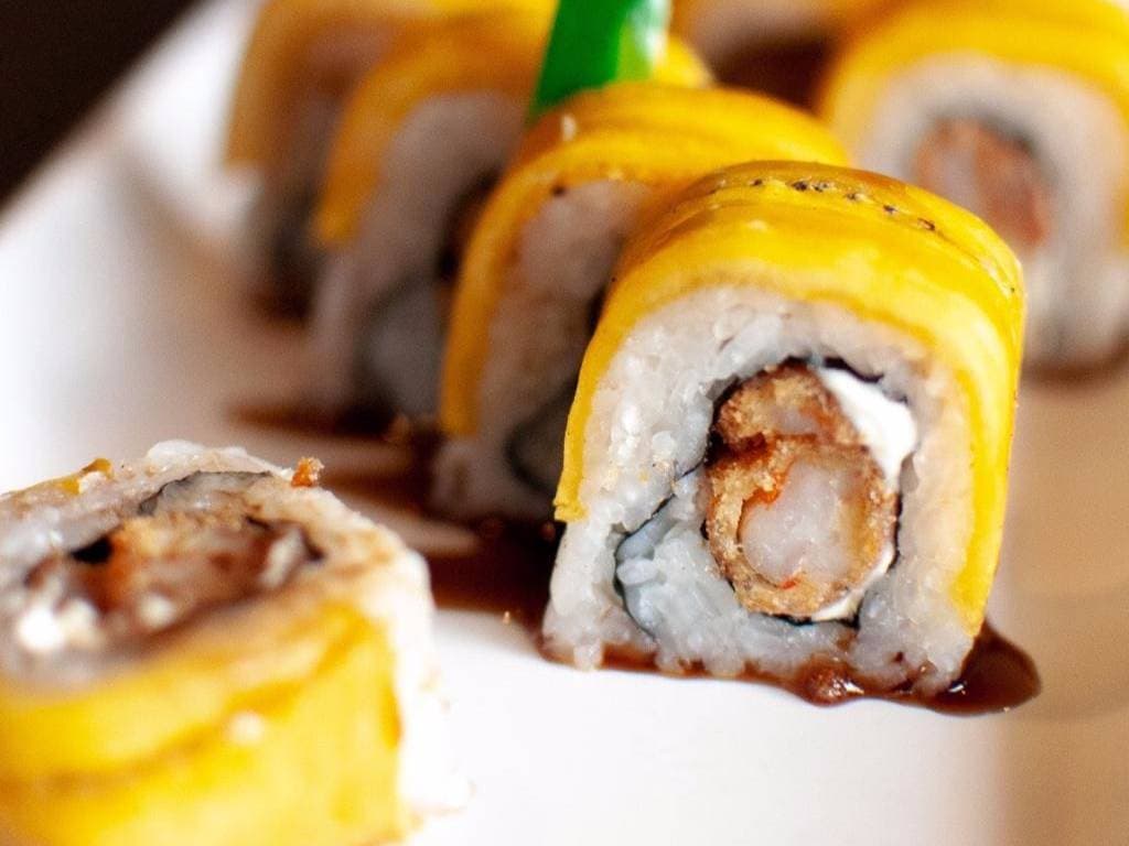 Mango Roll (Dulce)