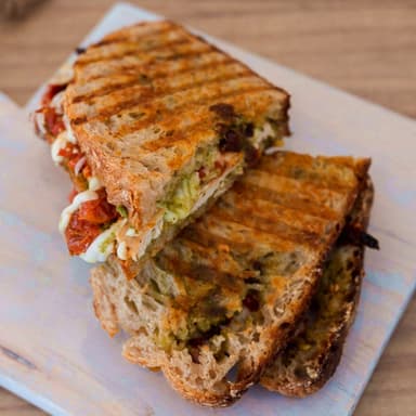 PANINI COSTILLA