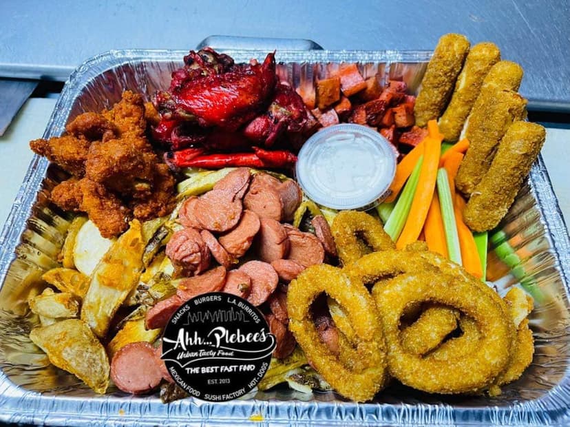 Ahh Plebee's Restaurant (Voluntad)