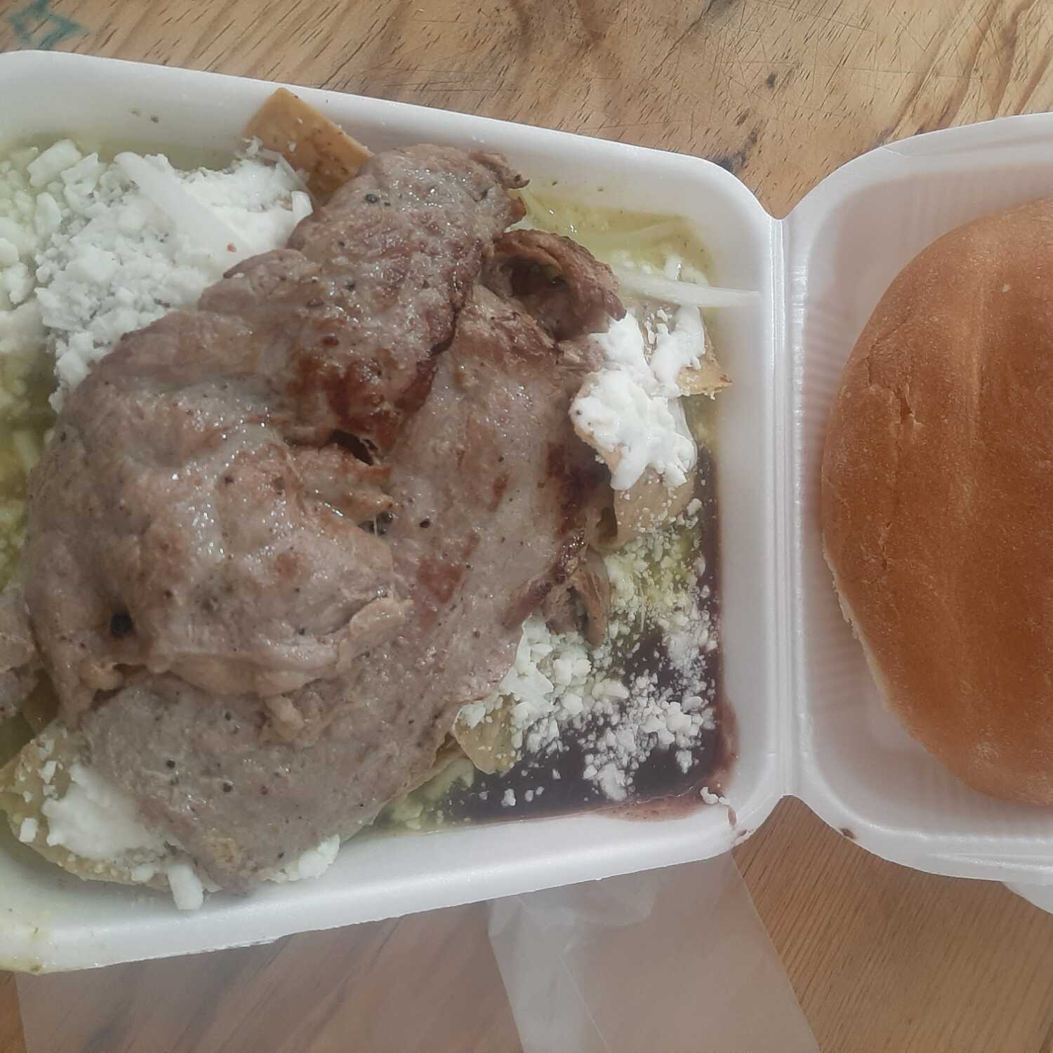 Enchiladas Verdes de Bistec