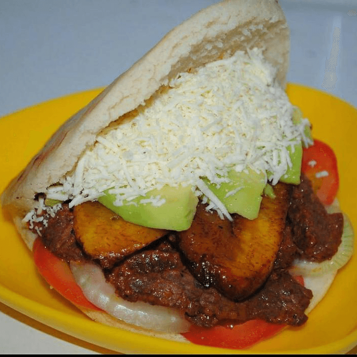 Arepa Rellena Mulata