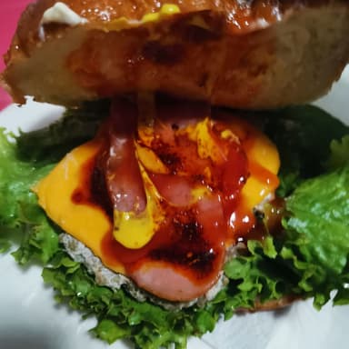 HAMBURGUESA SENCILLA