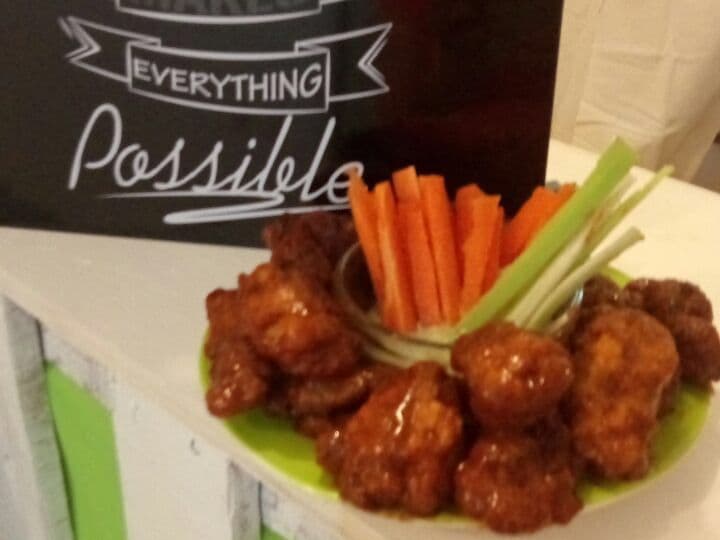 ½ Orden Boneless Búfalo