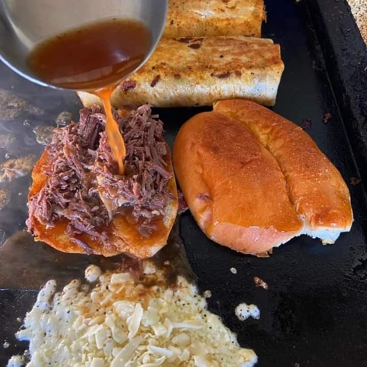 Torta de Birria