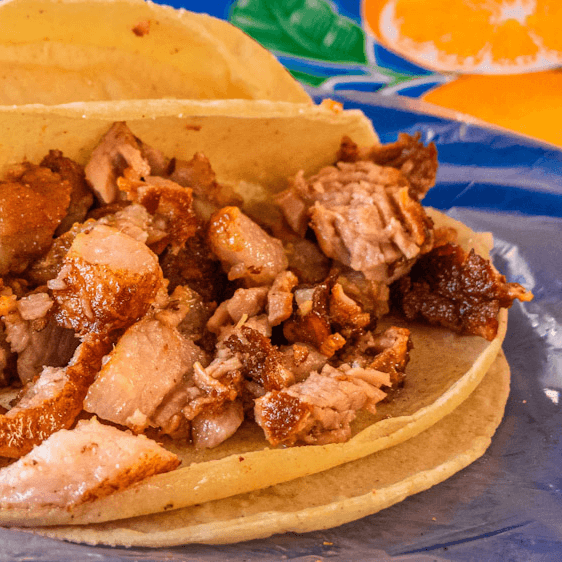 ¡Nuevos! Orden de Tacos de Carnitas Surtidas (5)