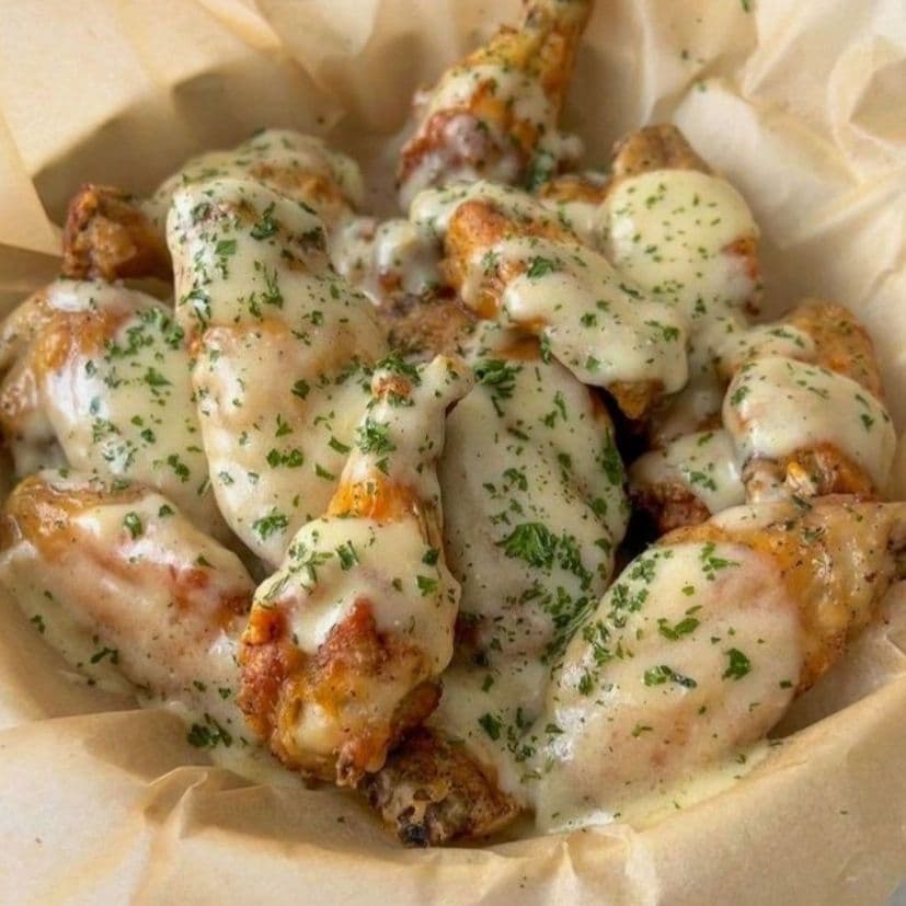 12 BONELESS AJO-PARMESANO