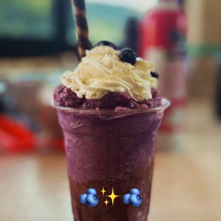 Frappé Mora Azúl Chica