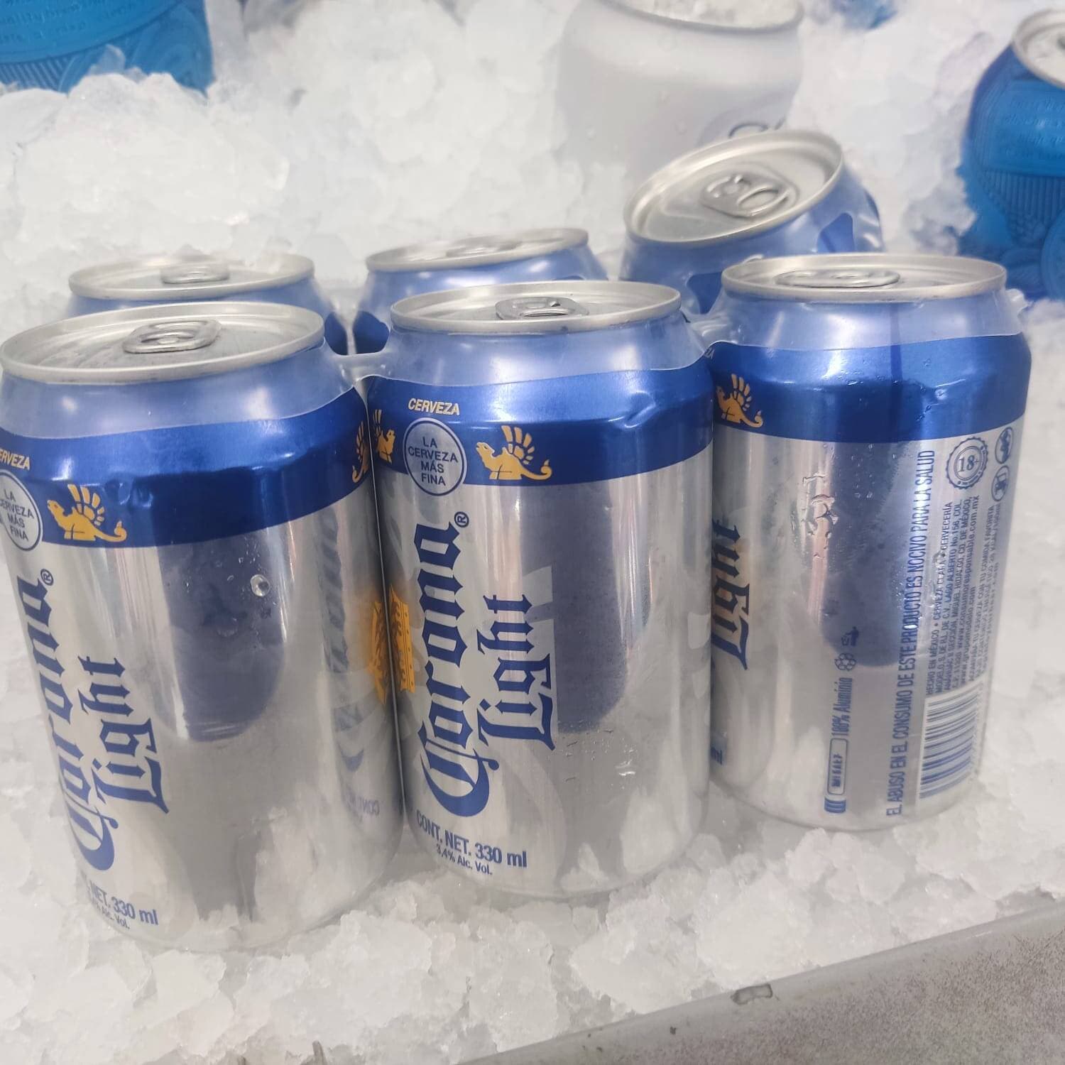 Six Corona Light 330 ml.