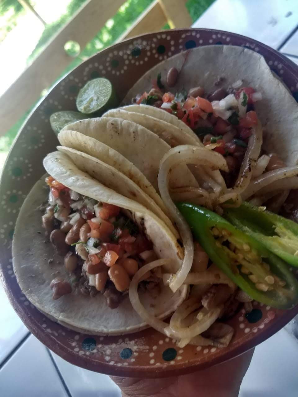 4Tacos de Olla + Agua