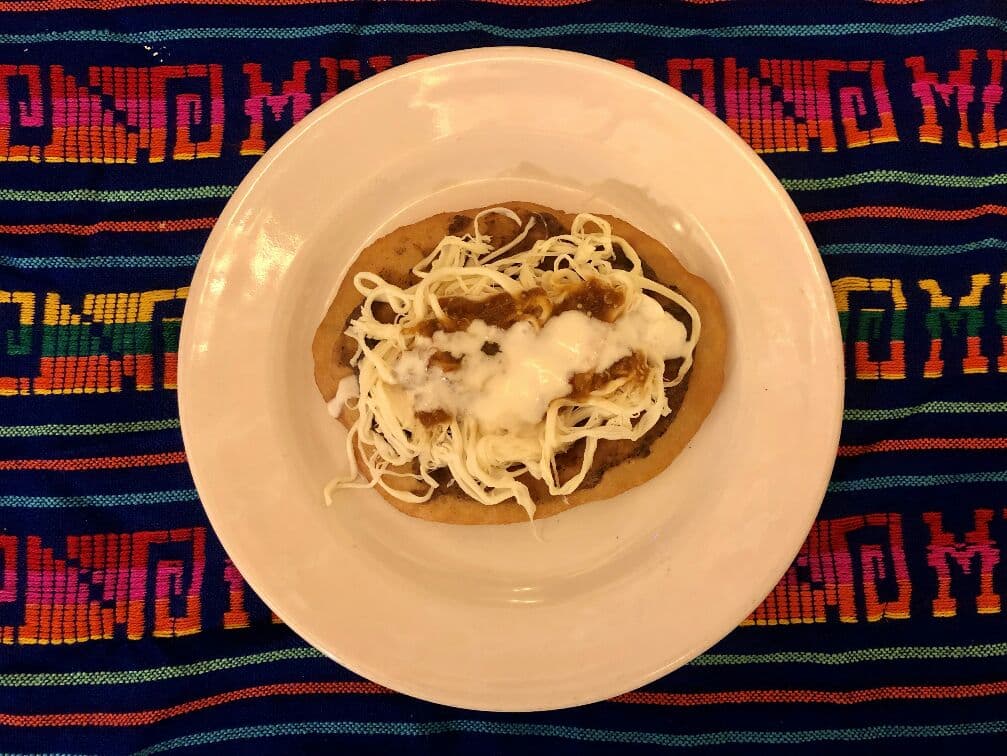 Jarochita de Pollo con Quesillo