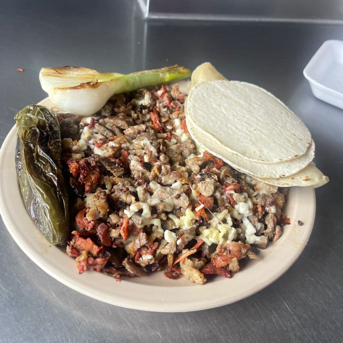 Platillo Especial (media orden)