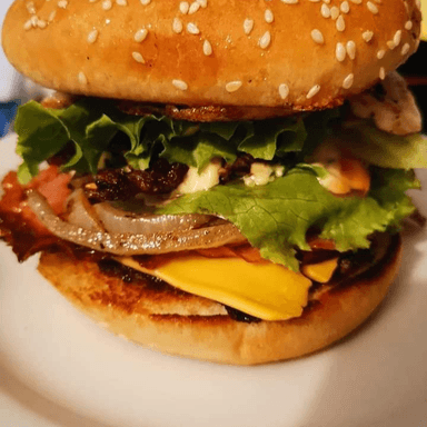 Hamburguesa Especial + Papas