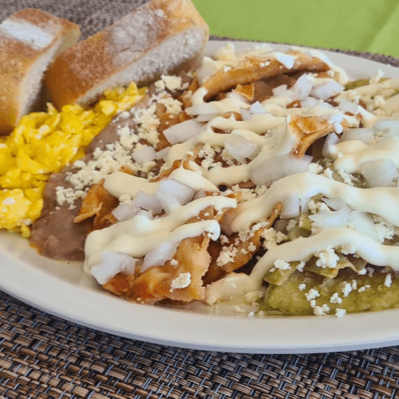 Chilaquiles Divorciados