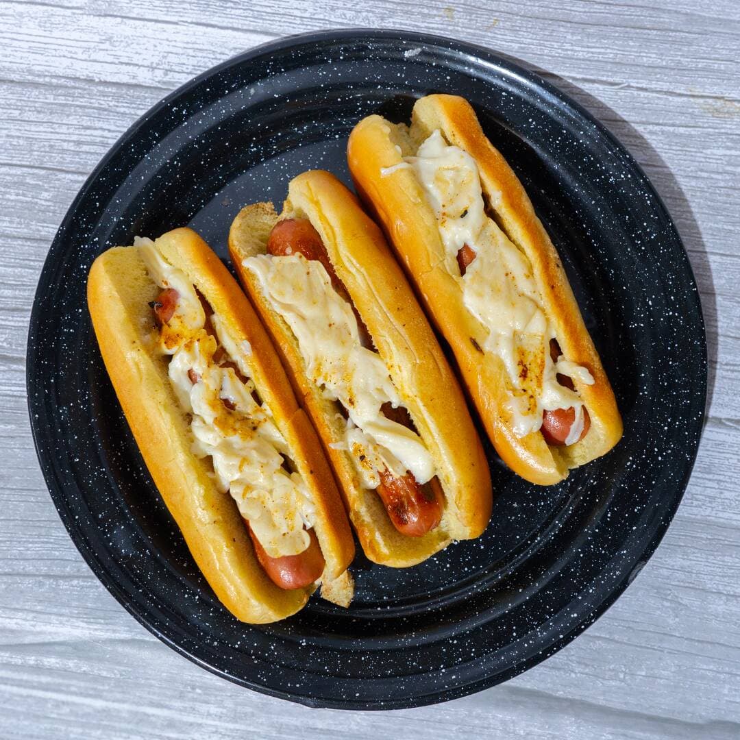 Hot Dogs Clásicos con Queso