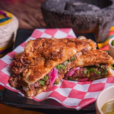 Quesatorta De Birria