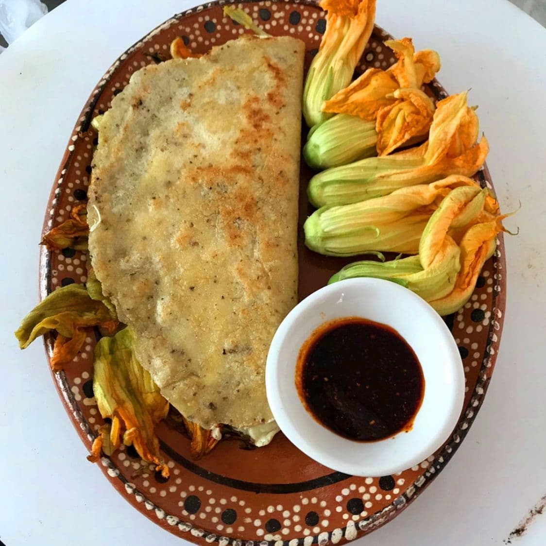 Quesadilla de flor de Calabaza  (Grande)