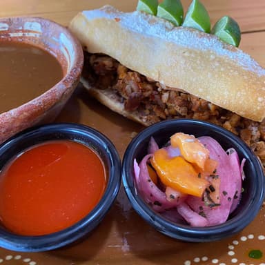 Torta Ahogada (Adobada)