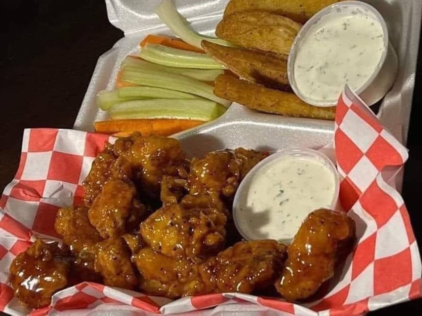 Boneless & Burgers
