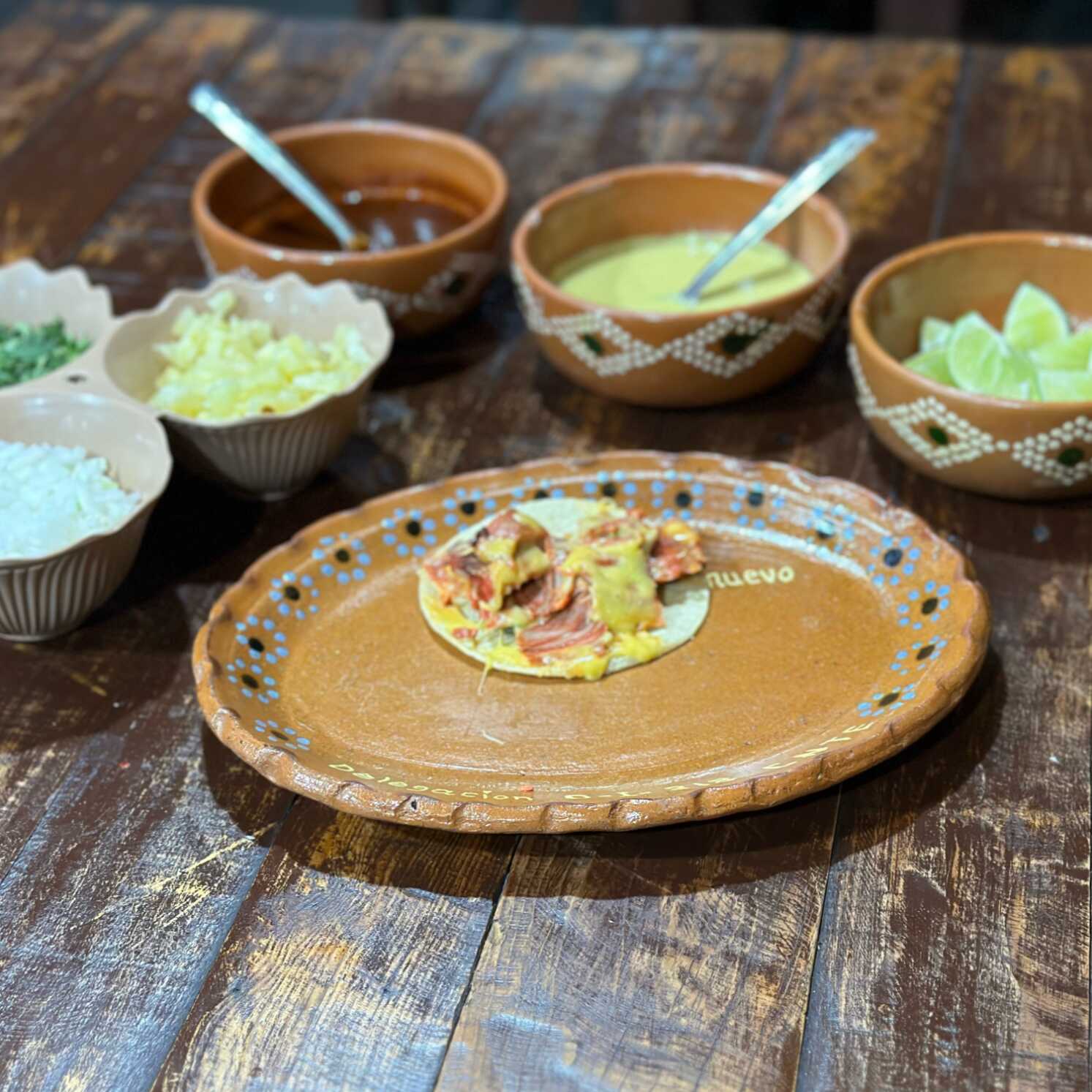 Taco al pastor con queso