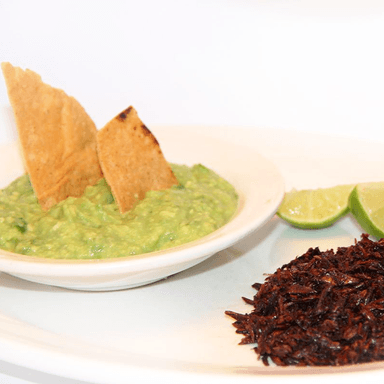 Guacamole con Chapulines