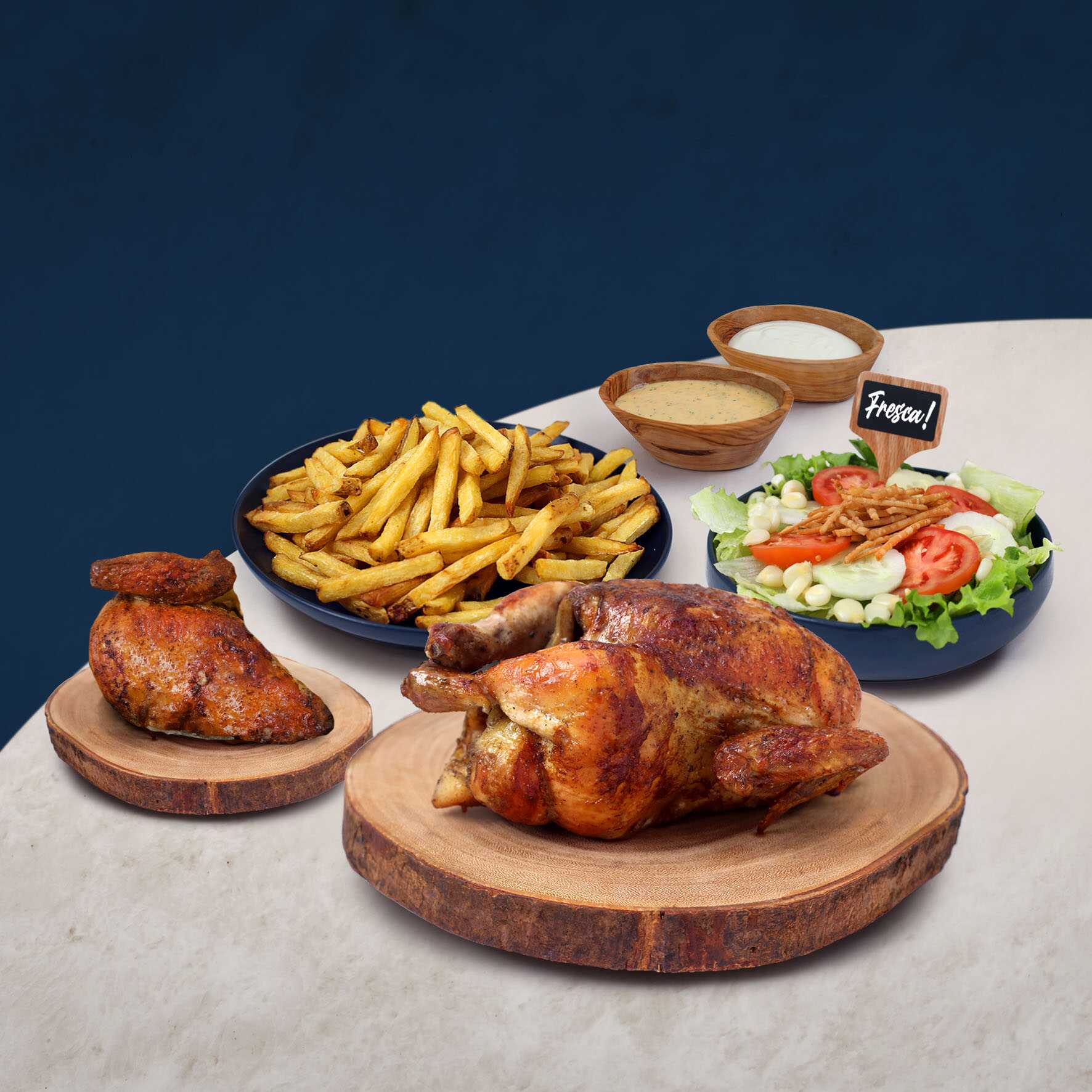 1 Taypollo, 1/4, Papas, Ensalada Grande y Salsas