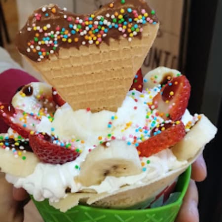 Crephelado Japones con Fruta y Helado
