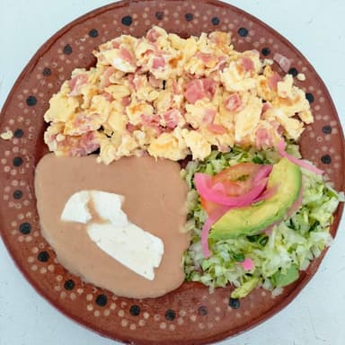 Huevos con Jamón