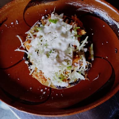 Tostada de Tinga