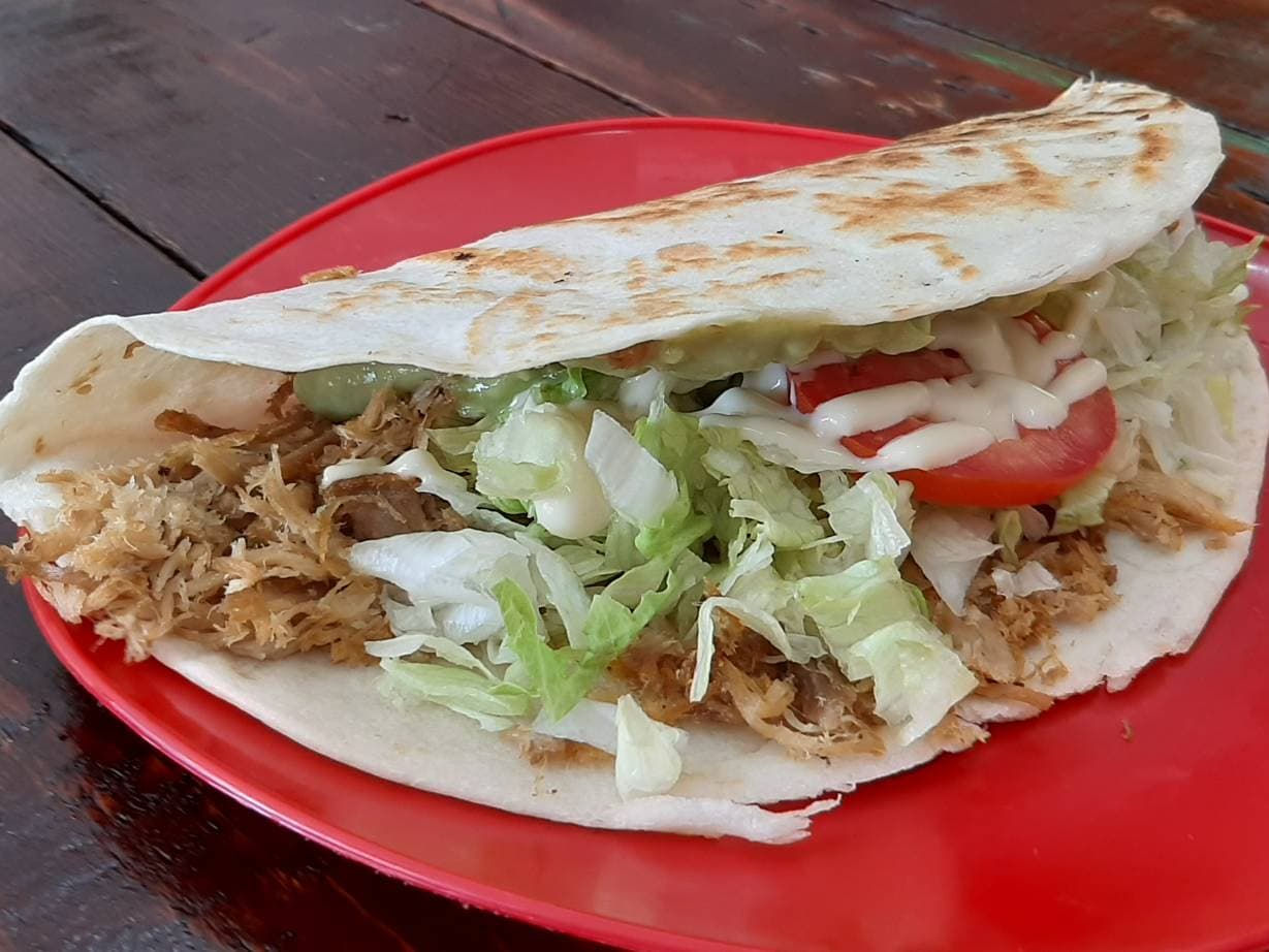Montado de Pierna con Aguacate