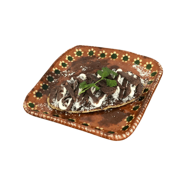 Huarache de Cecina