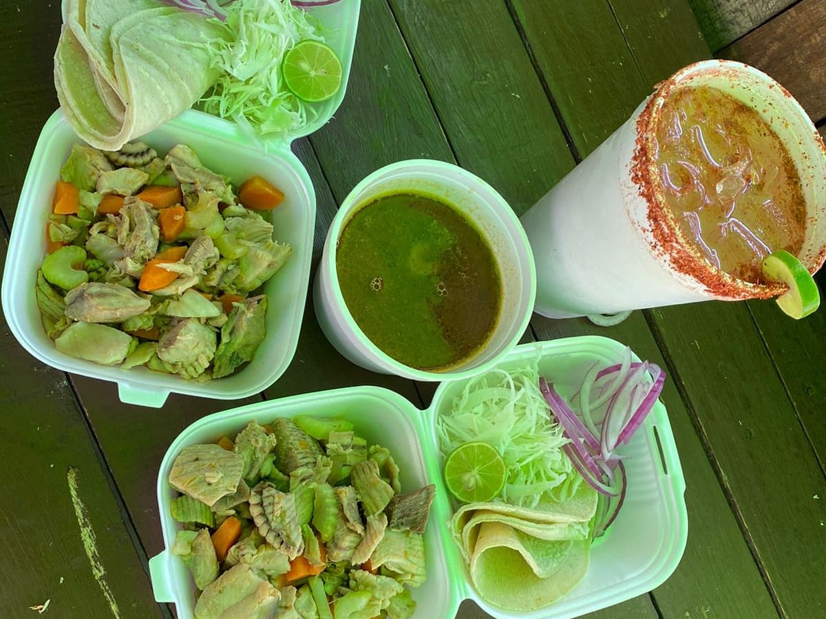 Mariscos y Cahuamantas "El Yaqui"