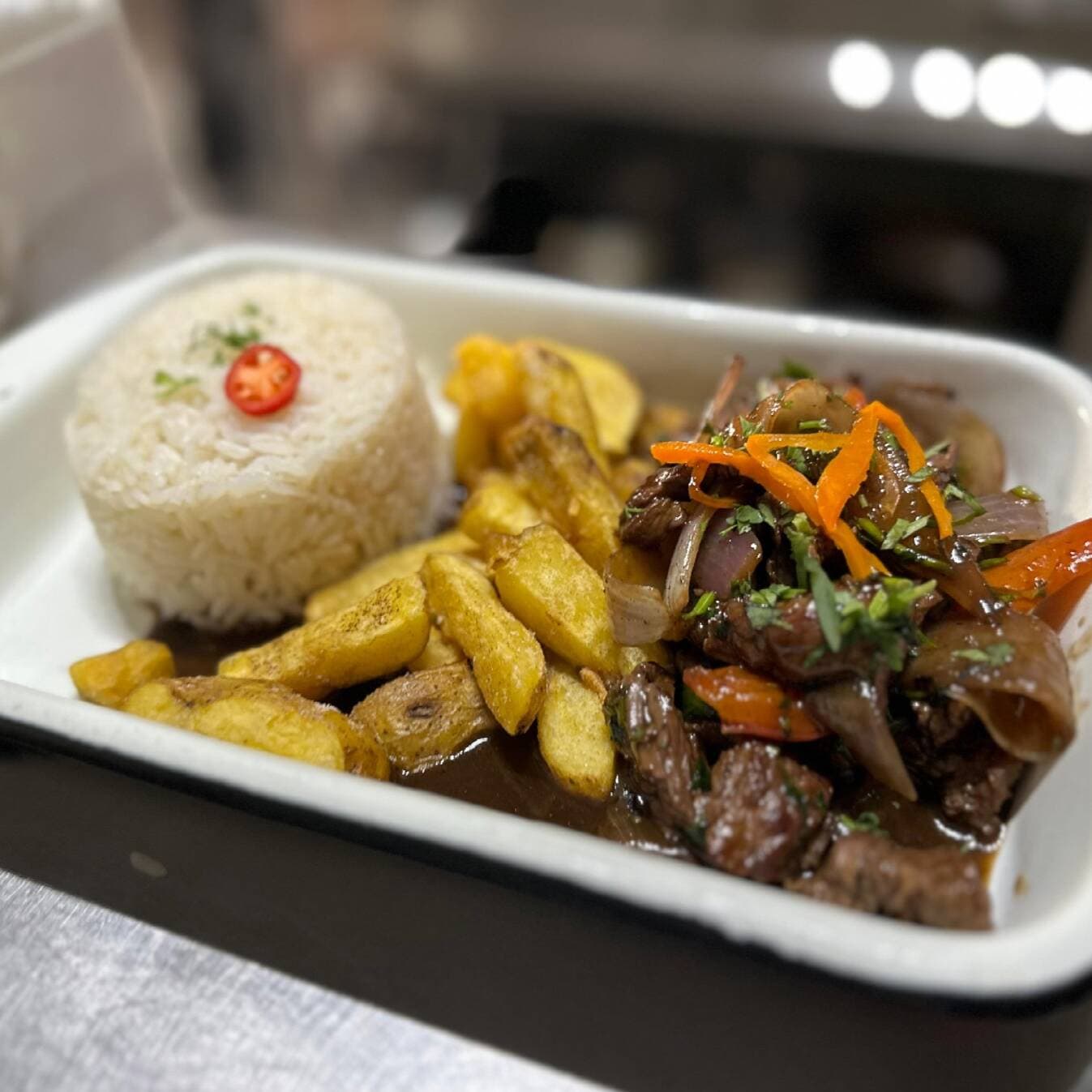LOMO SALTADO