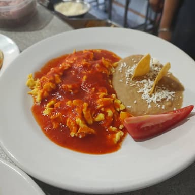 Combo Coca Cola  + Huevos Revueltos