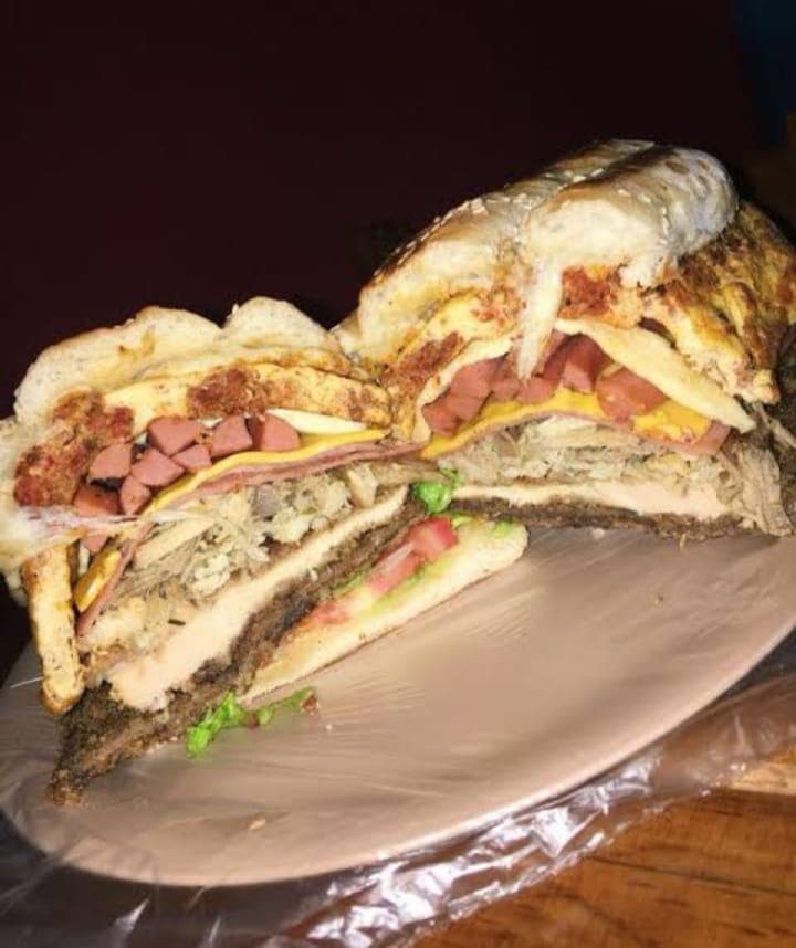 Tortas & Tacos Arturito