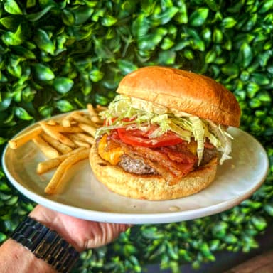 Classic Bacon Burger