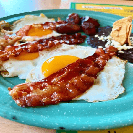 Huevos Americanos
