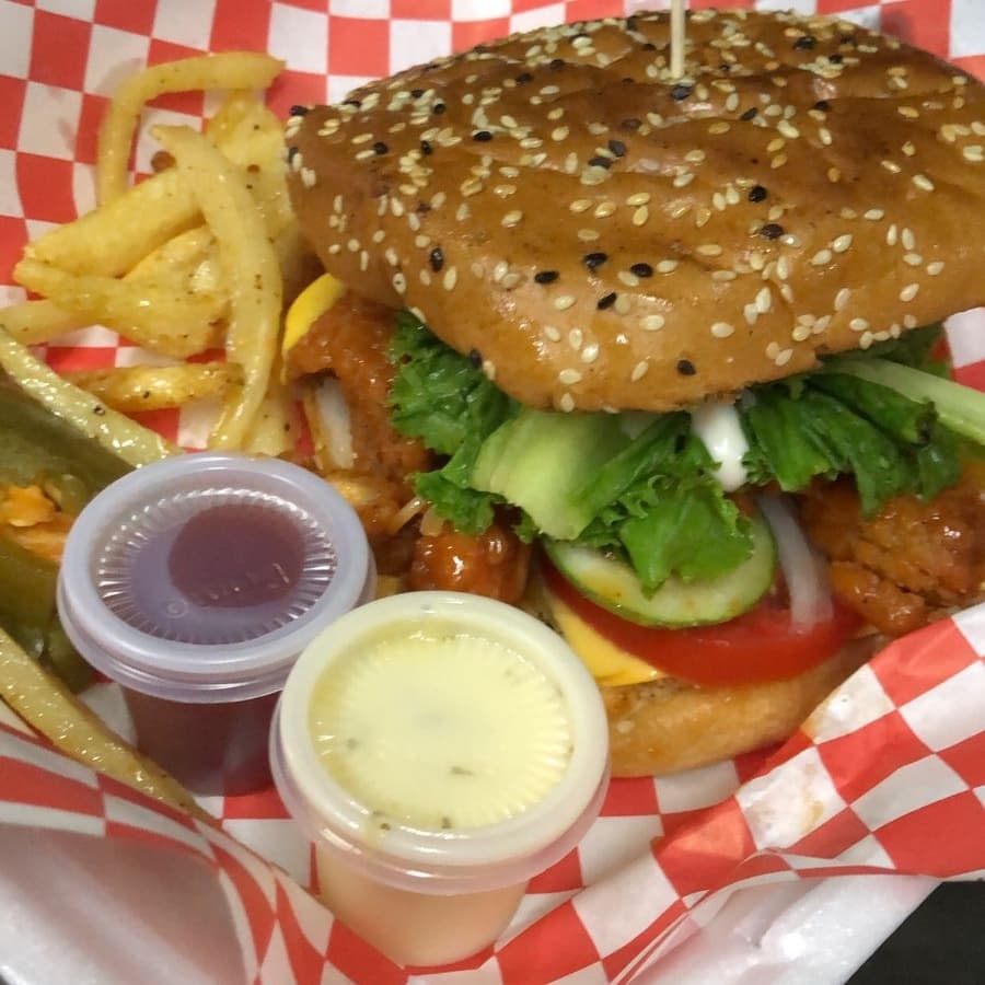 Hamburguesa búfalo pollo