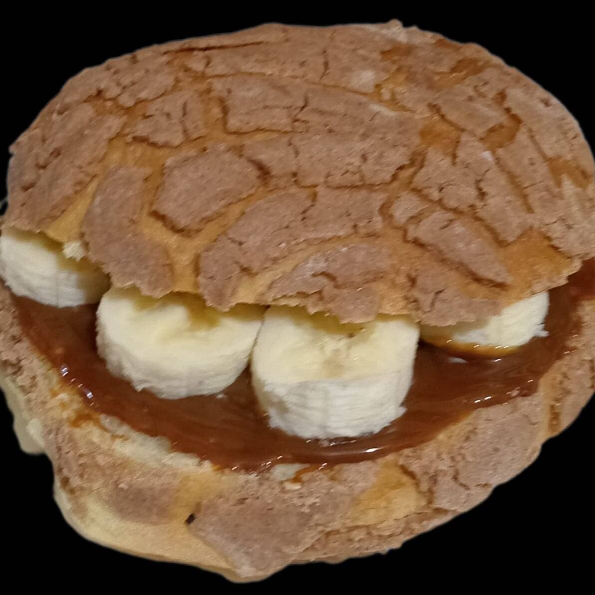 Concha Rellena de Platano con Chocolate