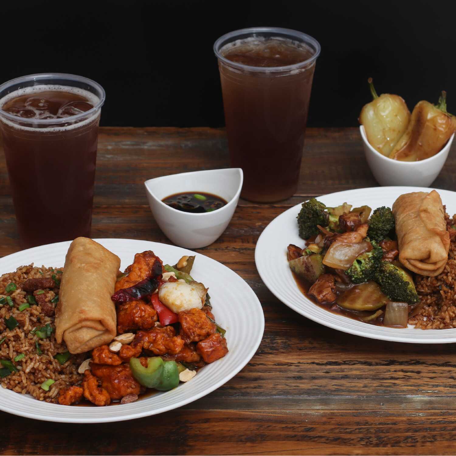 Promo 2 Paquetes 1 + Rollo Oriental de Pollo