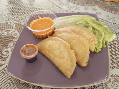 Combo-Paquete 3 (Empanadas + Bebida)