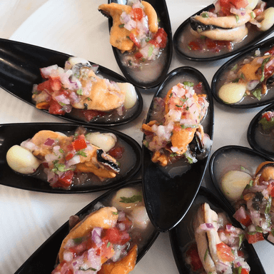 Mejillones a la Chalaca