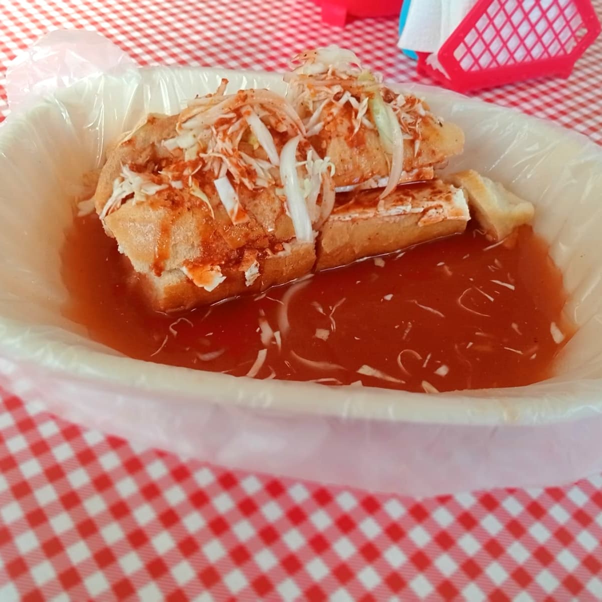 Tacos ahogados combinados (carne y queso panela 4)