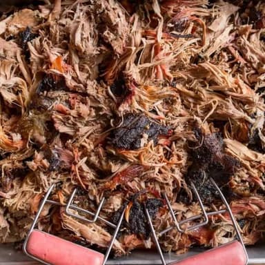 1/2 Pulled Pork
