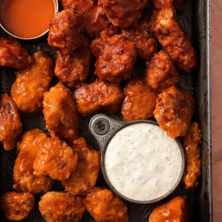 Boneless: Al Estilo de La Casa