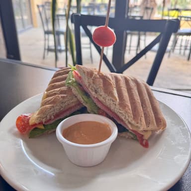 Panini Carnes Frias